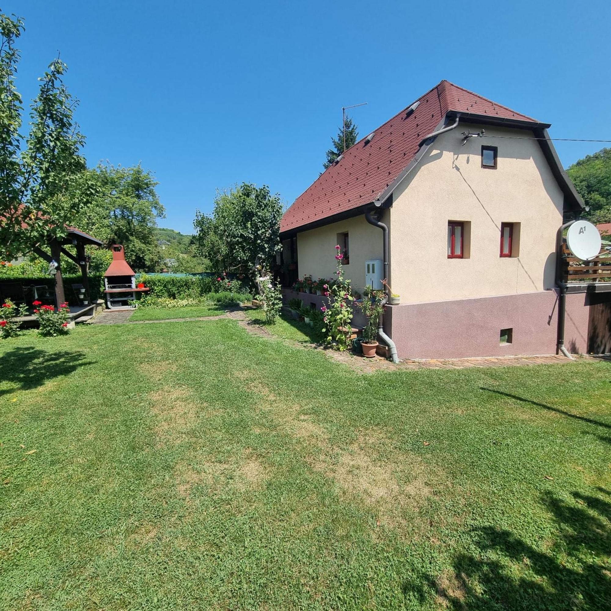 Kuca Za Odmor Bajtica Villa Jesenovec Екстериор снимка